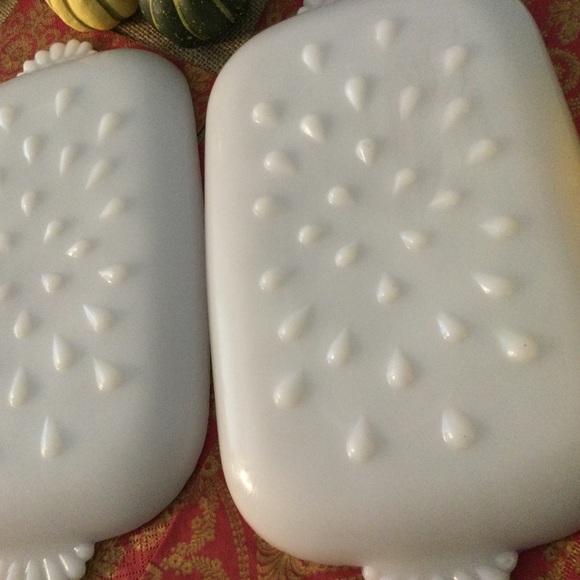 2 Vintage Milk Glass Hazel Atlas Milkglass Snack Plates - Picture 9 of 10